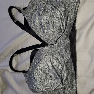 Victoria's secret wrap sports bra 36DD